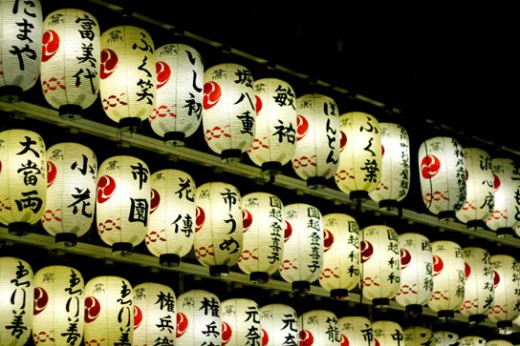 gion-lanterns-3