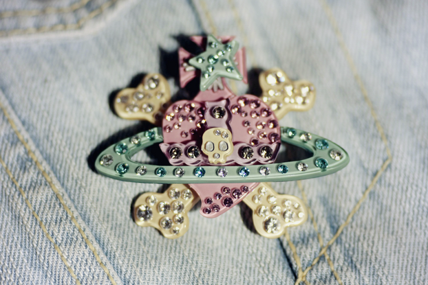 vivienne-westwood-broach-2