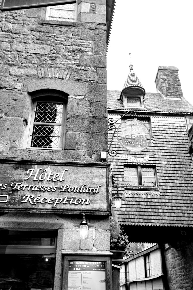 Mont St Michel - The Cherry Blossom Girl 03