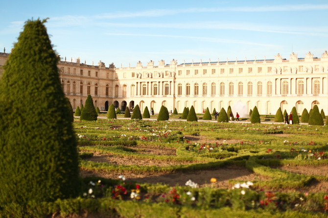 Versailles - The Cherry Blossom Girl 16