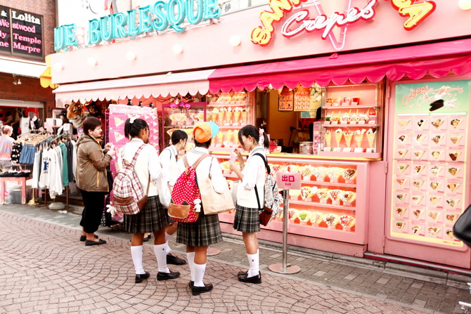 The Cherry Blossom Girl - Around Harajuku 02