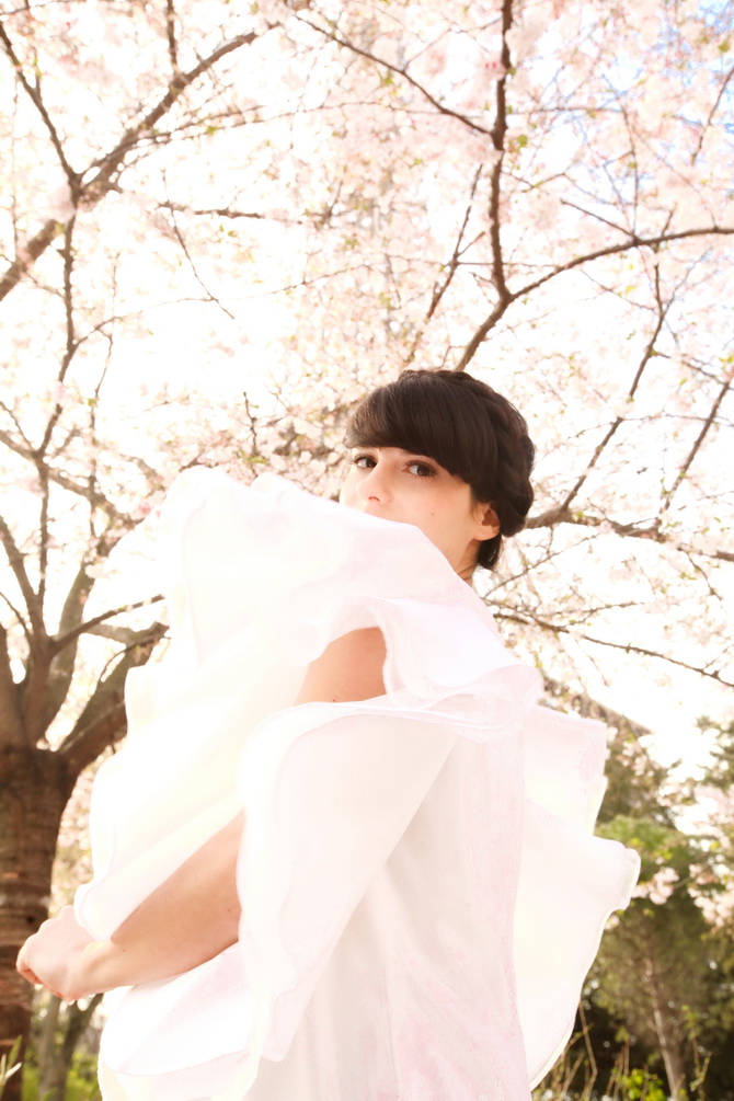 The Cherry Blossom Girl - Blossoms at the Eiffel Tower 10