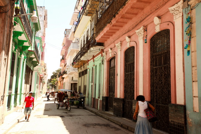 The Cherry Blossom Girl - Cuba 05