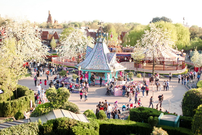 The Cherry Blossom Girl - Disneyland Paris Swing Into Spring 39