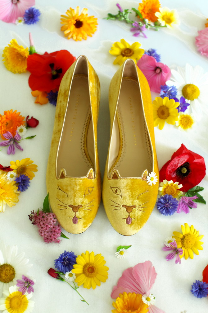 The Cherry Blossom Girl - Charlotte Olympia Cheeky Kitty 03