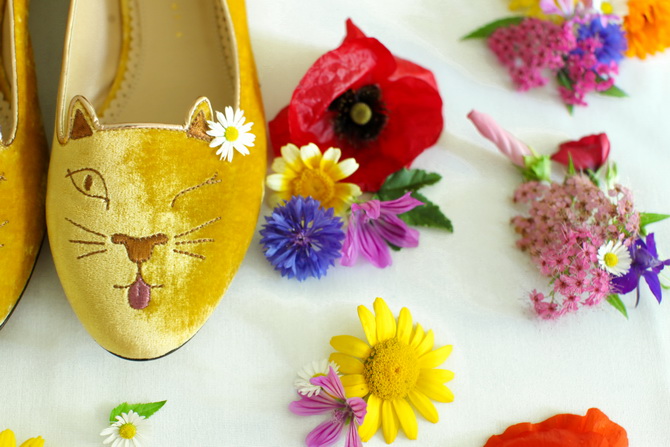 The Cherry Blossom Girl - Charlotte Olympia Cheeky Kitty 04