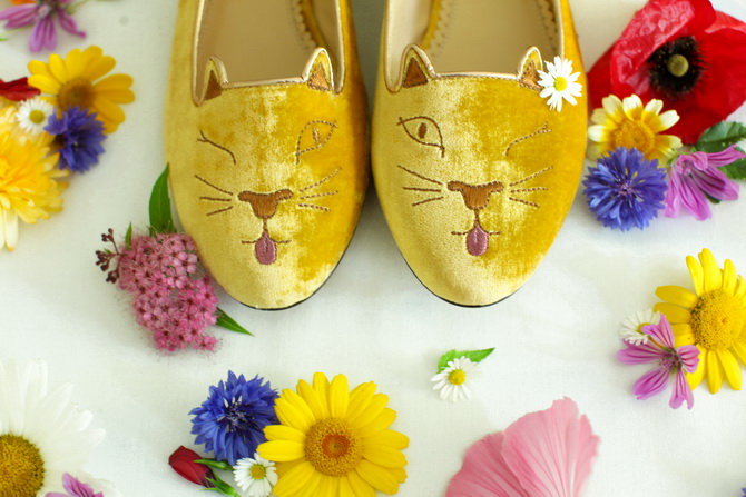 The Cherry Blossom Girl - Charlotte Olympia Cheeky Kitty 05