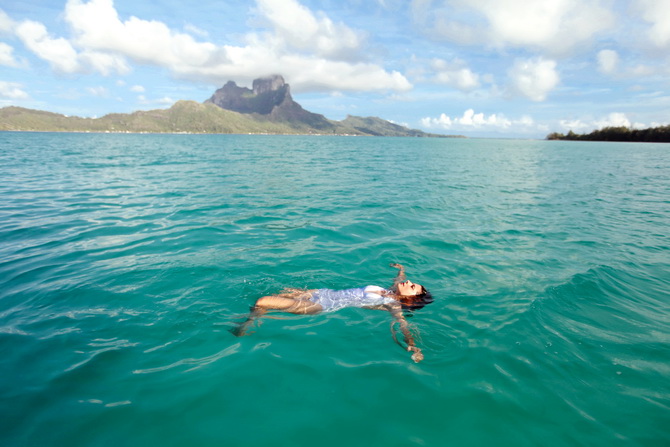 The Cherry Blossom Girl - Bora Bora 08