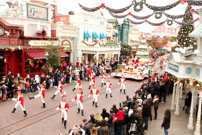 The Cherry Blossom Girl - Chistmas Disneyland paris 10