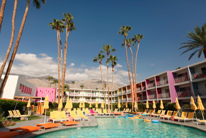 The Cherry Blossom Girl - Palm Springs Saguaro Hotel 08