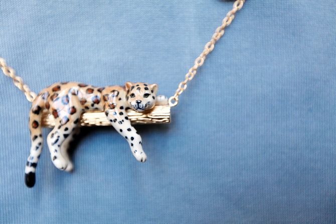 The Cherry Blossom Girl - Nach Bijoux leopard Necklace 02