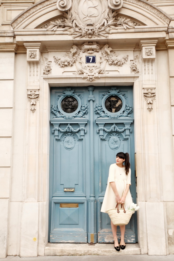 The Cherry Blossom Girl - Paris Blue Door 02